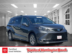 2025 Toyota Sienna XLE