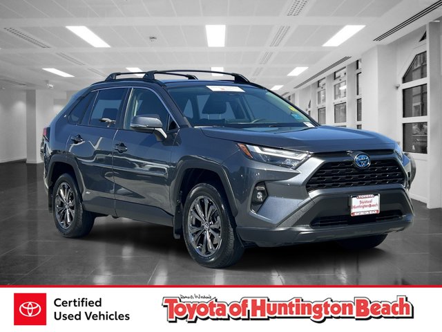 2024 Toyota RAV4 XLE Premium
