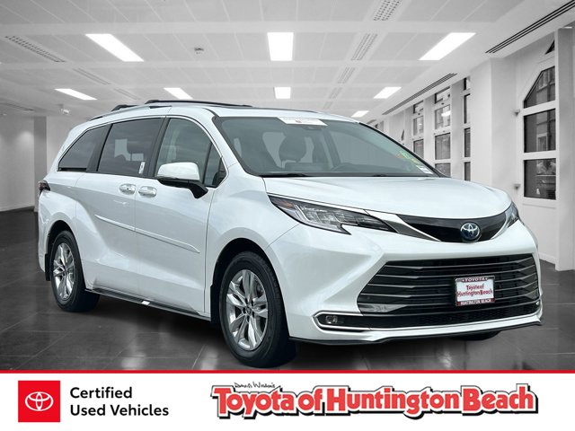 2024 Toyota Sienna Limited