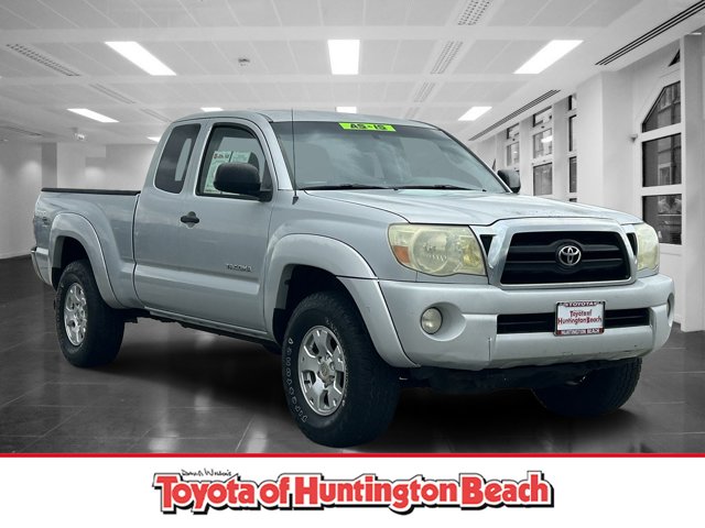 2005 Toyota Tacoma Base
